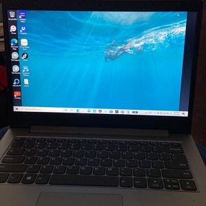 Meet your Posher, Latoya